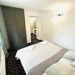 Jawor Bed & Breakfast 3*