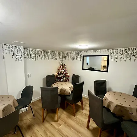 Bed & Breakfast Jawor 3*