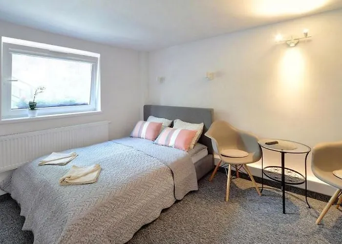 Jawor Bed & Breakfast